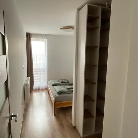 Sarlo Apartman Debrecen Exterior foto